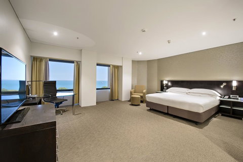 Hilton Darwin - Hervey Bay Accommodation 33