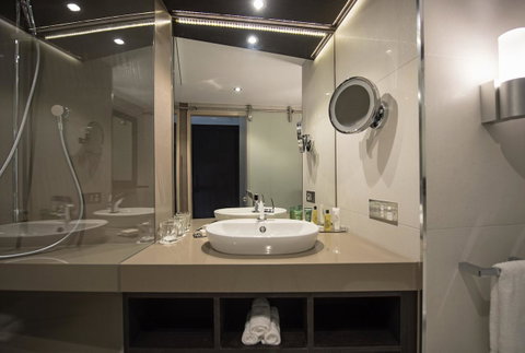 Hilton Darwin - Hervey Bay Accommodation 24