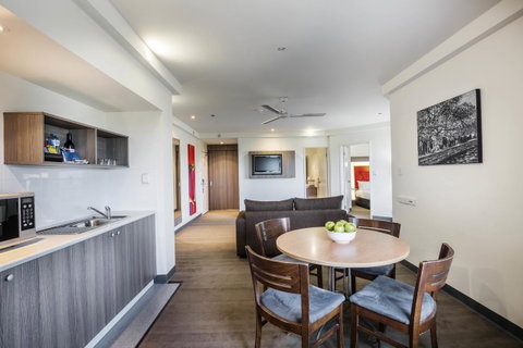 Novotel Darwin CBD - Hervey Bay Accommodation 7