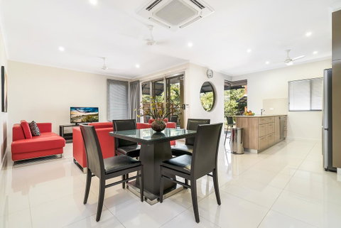 Elsey On Parap - Hervey Bay Accommodation 27