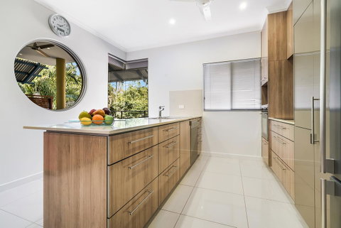 Elsey On Parap - Hervey Bay Accommodation 26