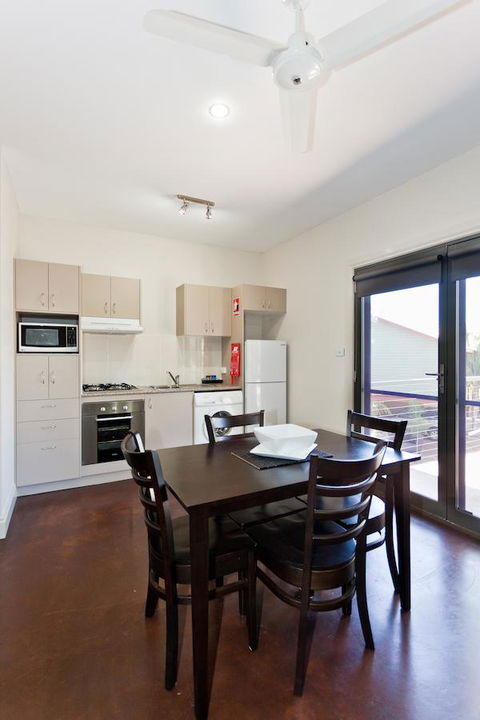 Alice On Todd Apartments - Hervey Bay Accommodation 19