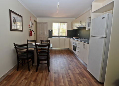 Alice On Todd Apartments - Hervey Bay Accommodation 9