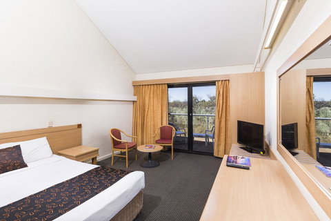 Discovery Resorts - Kings Canyon - Hervey Bay Accommodation 2