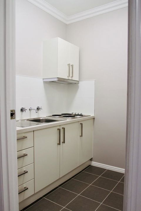 Erldunda Desert Oaks Resort - Hervey Bay Accommodation 6