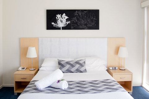 Corrigans Cove - Hervey Bay Accommodation 1