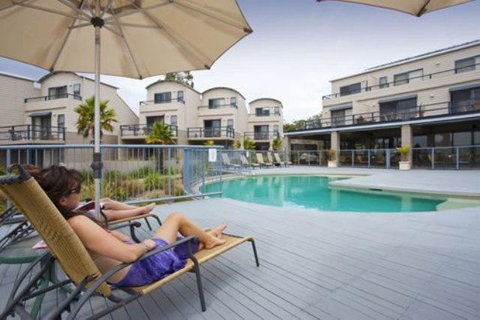 Corrigans Cove - Hervey Bay Accommodation 18