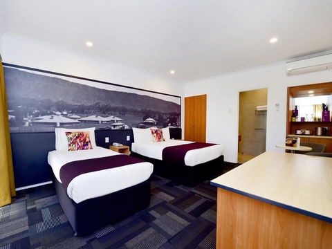Mercure Alice Springs Resort - Hervey Bay Accommodation 1