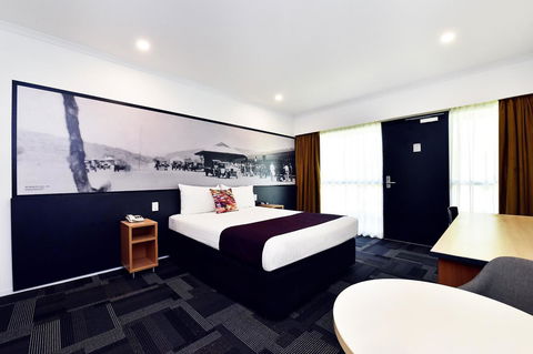 Mercure Alice Springs Resort - Hervey Bay Accommodation 17