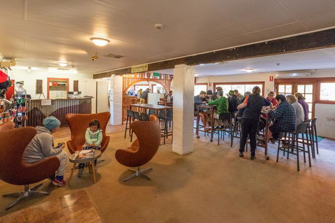 Glen Helen Lodge - Hervey Bay Accommodation 9