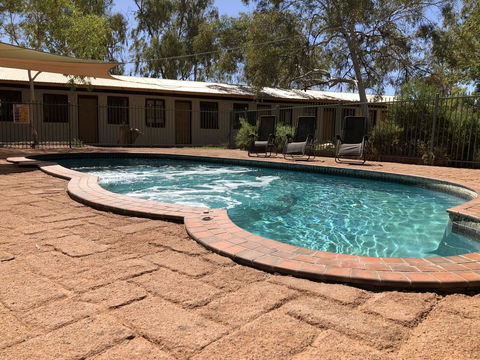 Glen Helen Lodge - Hervey Bay Accommodation 24