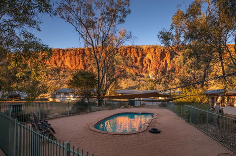 Glen Helen Lodge - Hervey Bay Accommodation 17