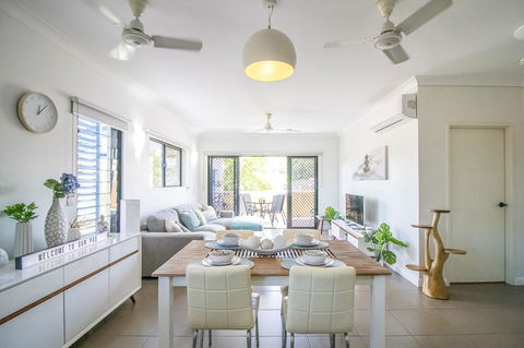 ZEN QUEST - The NOMADS PAD Near Nightcliff Markets & Sunset Foreshore - Hervey Bay Accommodation 0