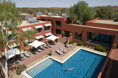 The Lost Camel Hotel - Hervey Bay Accommodation 0