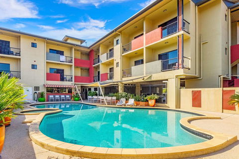 Quality Hotel Darwin Airport - Hervey Bay Accommodation 3