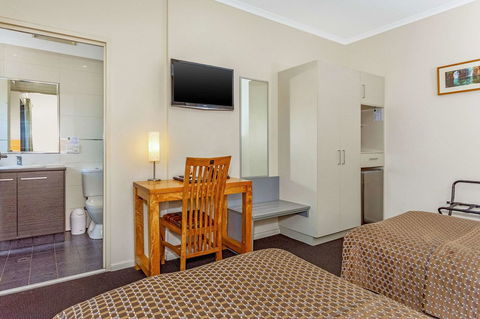 Quality Hotel Darwin Airport - Hervey Bay Accommodation 10