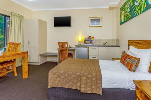 Quality Hotel Darwin Airport - Hervey Bay Accommodation 11