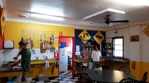 Alice\'s Secret Travellers Inn - Tourism Hervey Bay 28