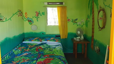 Alice\'s Secret Travellers Inn - Tourism Hervey Bay 36