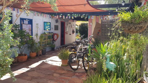 Alice\'s Secret Travellers Inn - Tourism Hervey Bay 15