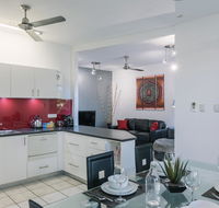 CitySide Apartment - 2 Bedroom with Private Courtyard - Tourism Hervey Bay
