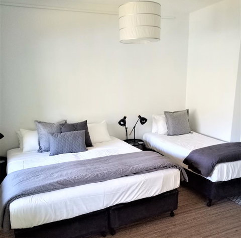 Arafura Blue - Hervey Bay Accommodation 12