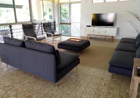 Arafura Blue - Hervey Bay Accommodation 4