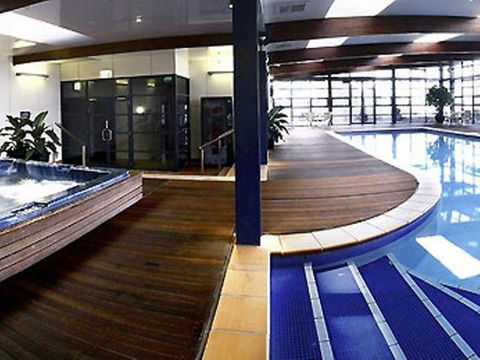 Novotel Canberra - Tourism Hervey Bay 13