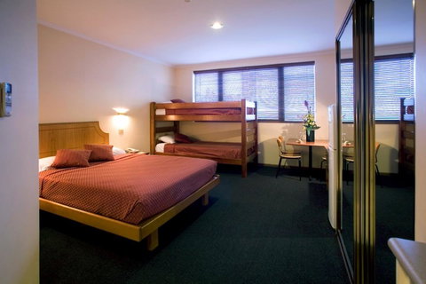 Madison Capital Executive Apartments - Hervey Bay Accommodation 1