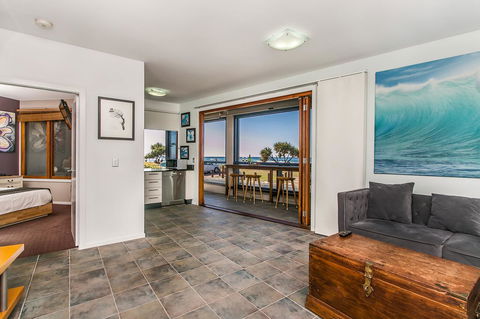 Lennox Holiday Apartments - Tourism Hervey Bay 40