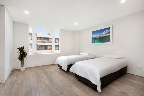Bondi Beach Studio King Suite 2 - Hervey Bay Accommodation 2