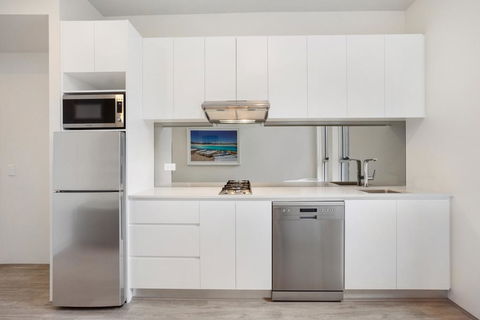 Bondi Beach Studio Suite 3 - Hervey Bay Accommodation 0