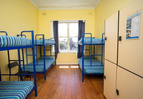Bondi Beachside Inn - Hervey Bay Accommodation 3