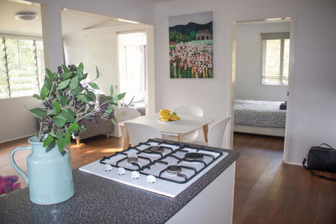 Booloumba Creek Cottage - Tourism Hervey Bay 0