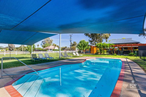 Boomerang Way Tourist Park - Hervey Bay Accommodation 0