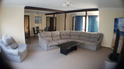 Boondilla House - The Entrance, NSW - Tourism Hervey Bay 1