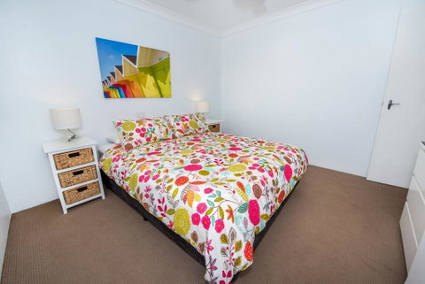 Boulder Bay Rd, Unit 1/19 - Hervey Bay Accommodation 3