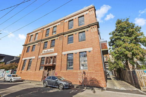 Boutique Stays - Loft On Rose - Tourism Hervey Bay 1