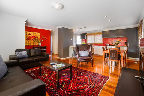 Boutique Stays - Sandy Haven C - Hervey Bay Accommodation 0