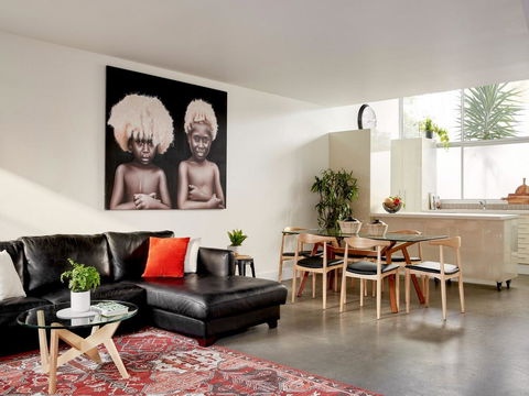 Boutique Stays - The Cassin - Tourism Hervey Bay 1
