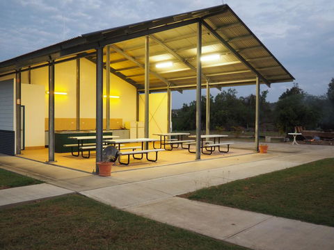 Bowen Holiday Park - Tourism Hervey Bay 3