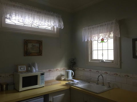 Braeside Garden Cottages - Hervey Bay Accommodation 3