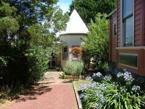 Braeside Garden Cottages - Hervey Bay Accommodation 0