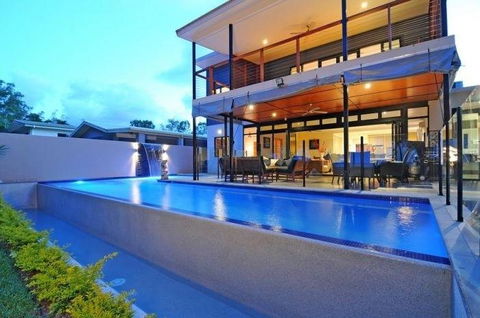 Bramston Beach - Luxury Holiday House - Hervey Bay Accommodation 0