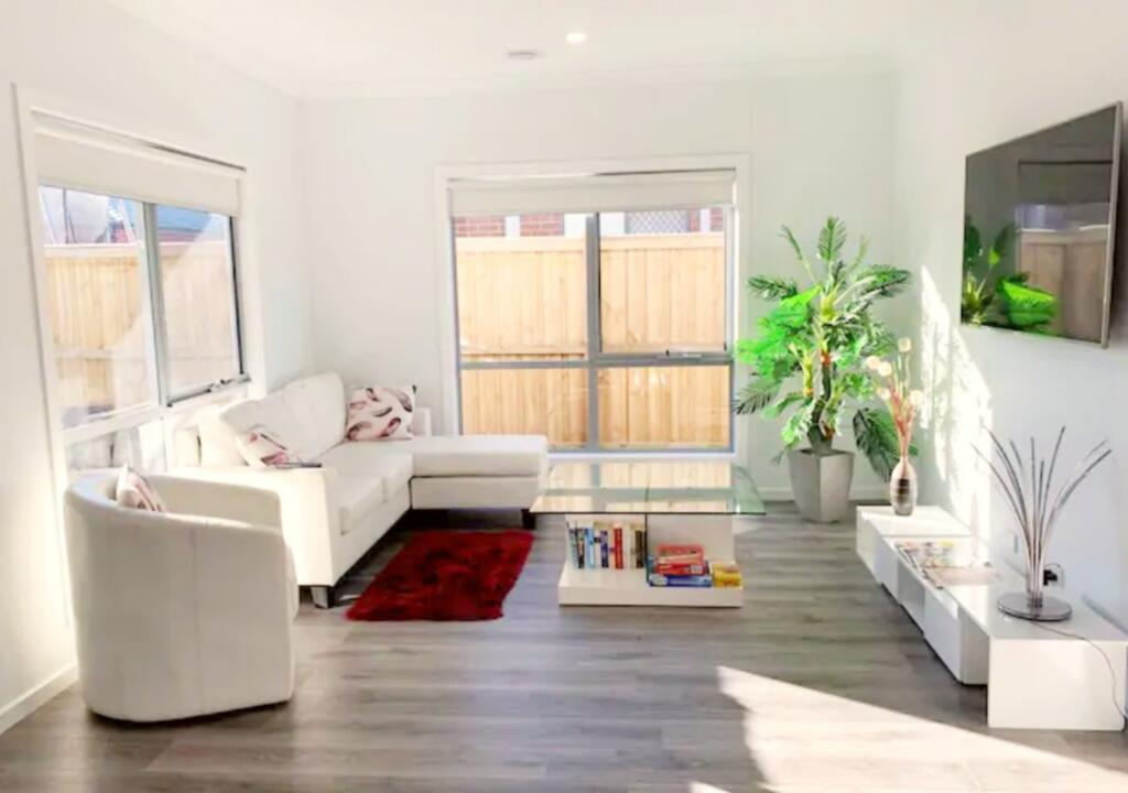 Armstrong Creek ACT Hervey Bay Accommodation