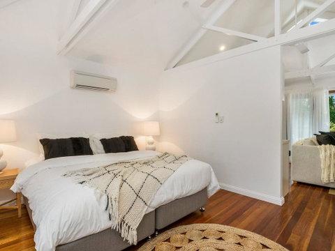 Brandon Beauty Studio - Hervey Bay Accommodation 0