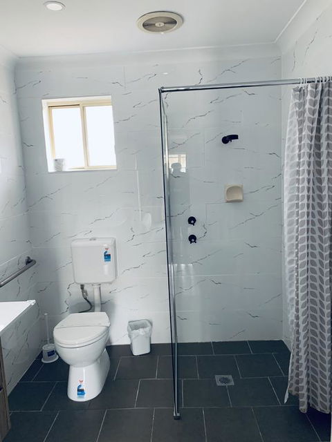 Branxton House Motel - Hervey Bay Accommodation 3