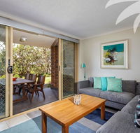 Breezes - Oceanside 17 - Hervey Bay Accommodation