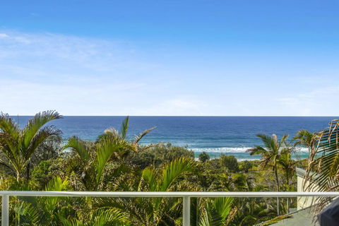 Breffney - 4/4 Avocet Parade - Hervey Bay Accommodation 0