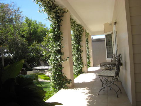 Brezza Bella Boutique Bed & Breakfast - Hervey Bay Accommodation 0